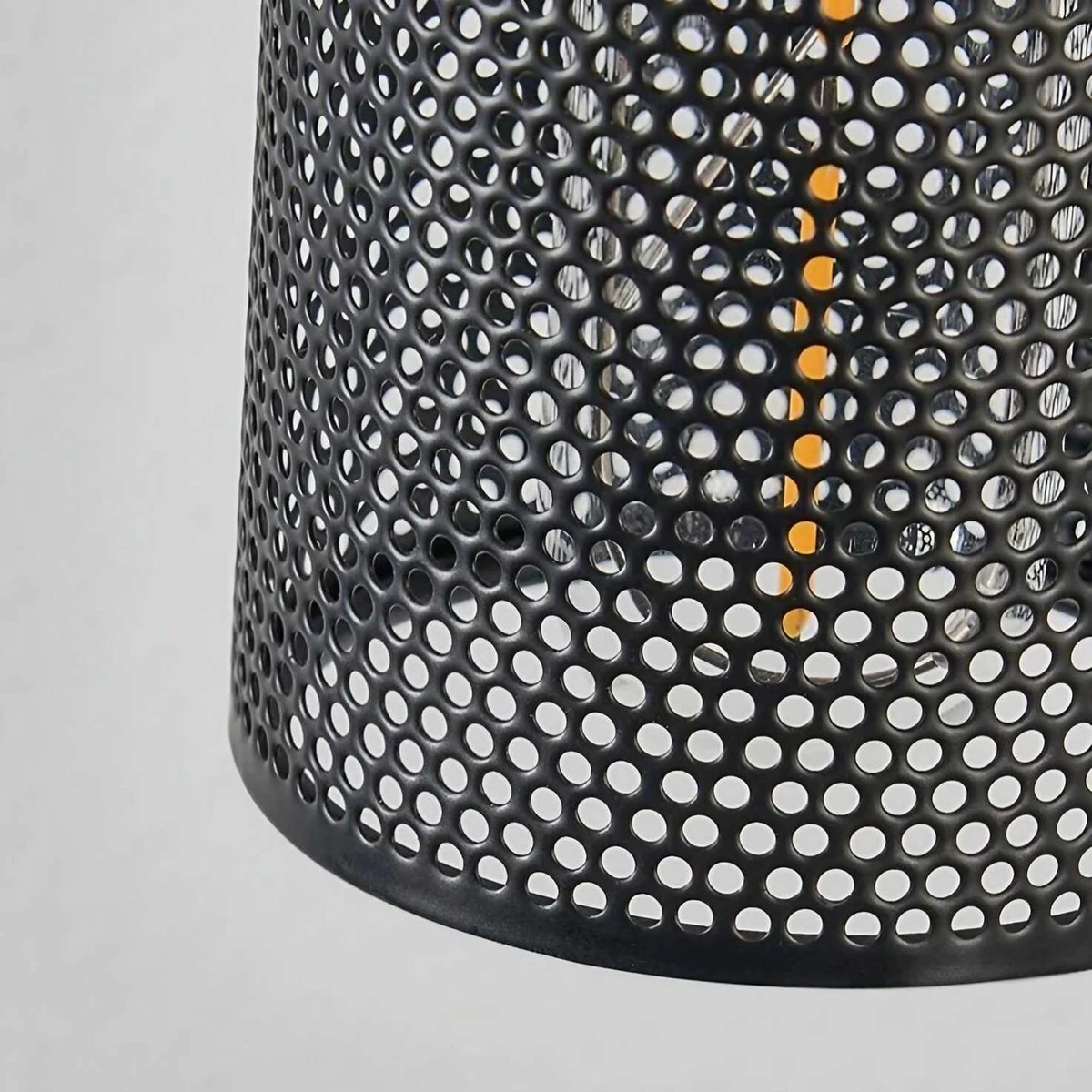 metal mesh detail